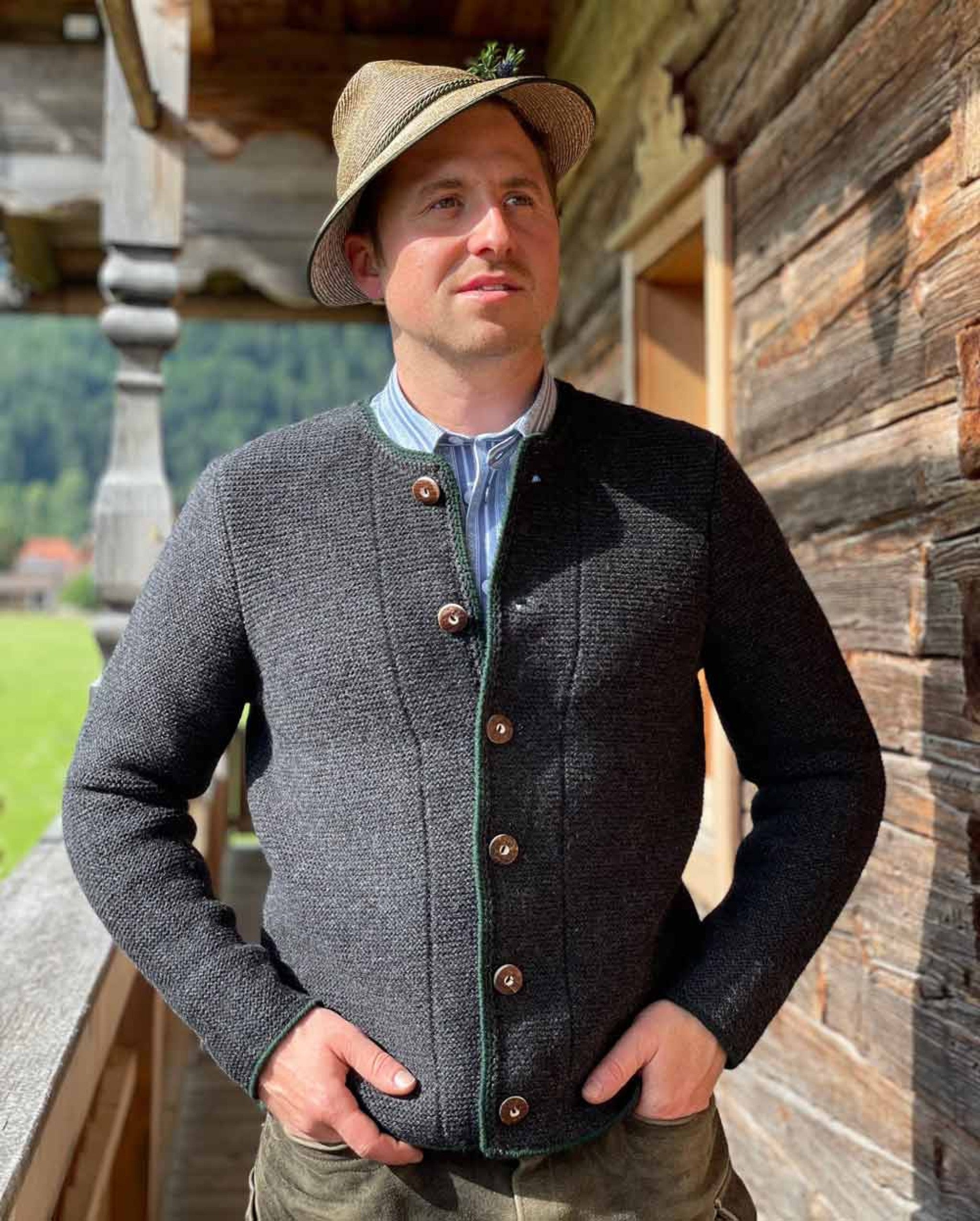 Strickjacke LUGGI N