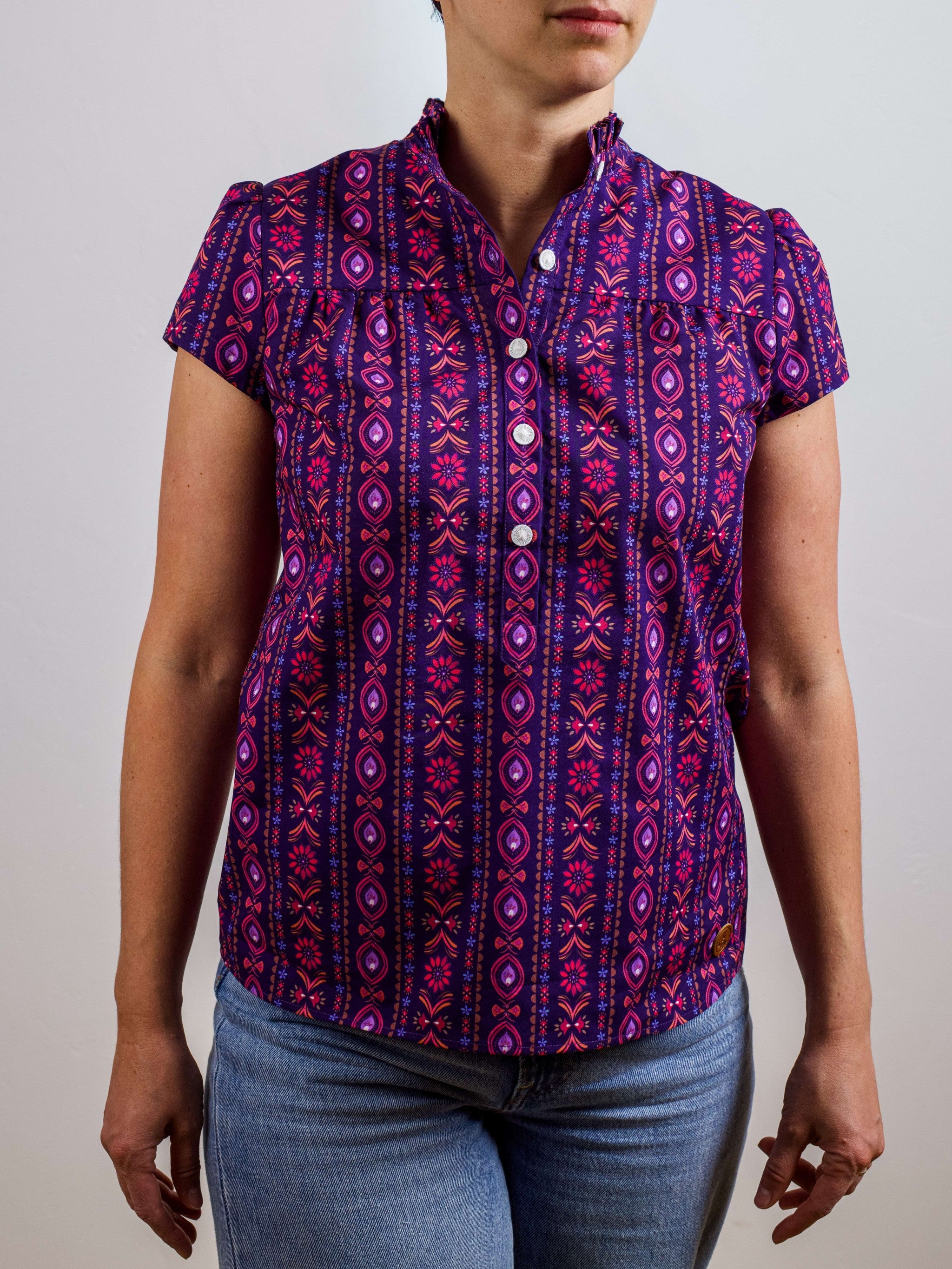 Bluse NANA-KURZARM (Blumen-Streif)