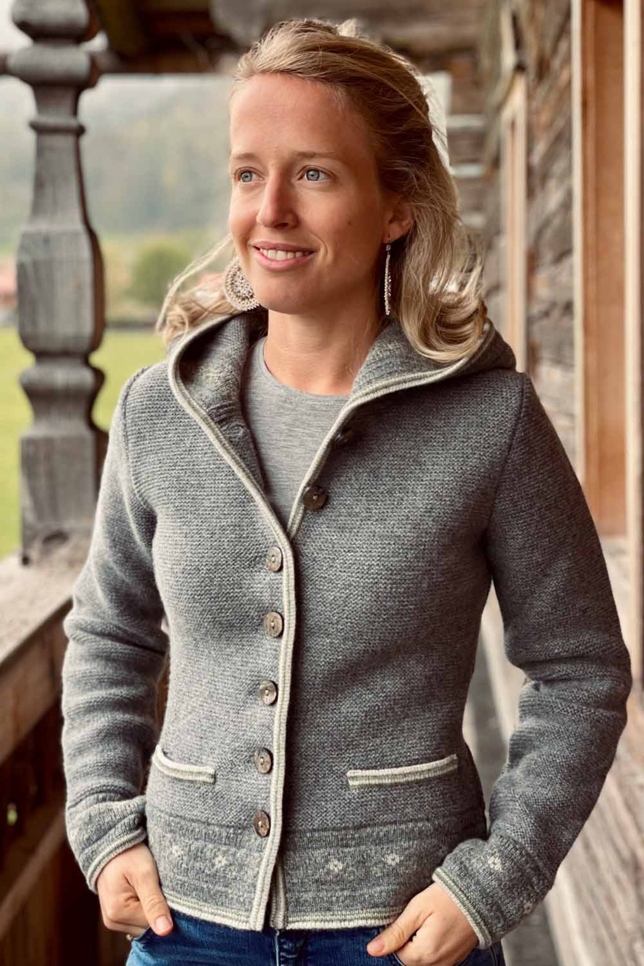 Damen-Kapuzenstrickjacke KERNDL