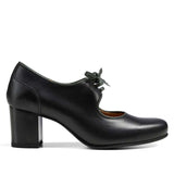Pumps SASSI mit Ristschnürung