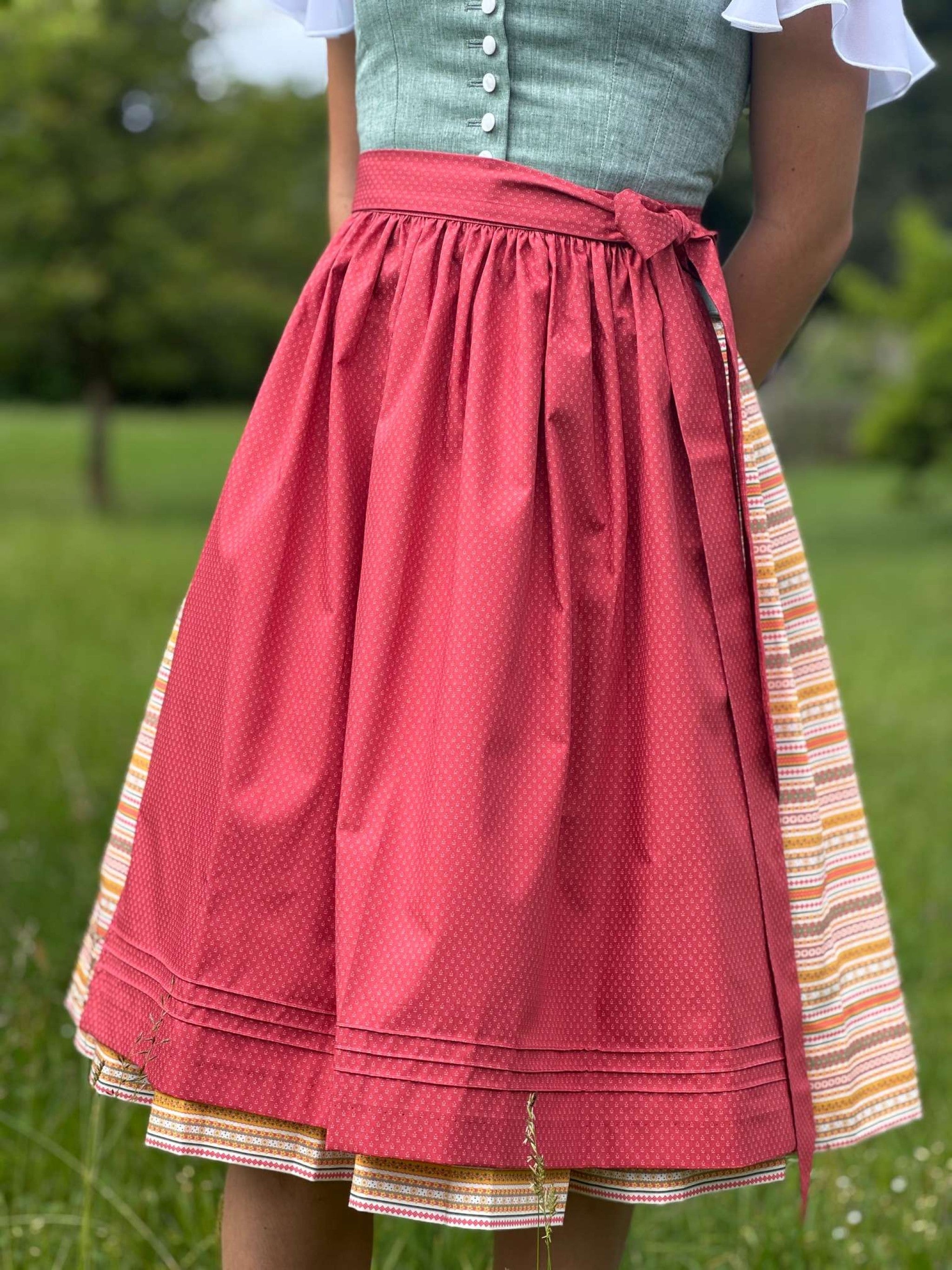 Kinder Dirndlschürze TUPFENBLÜTE