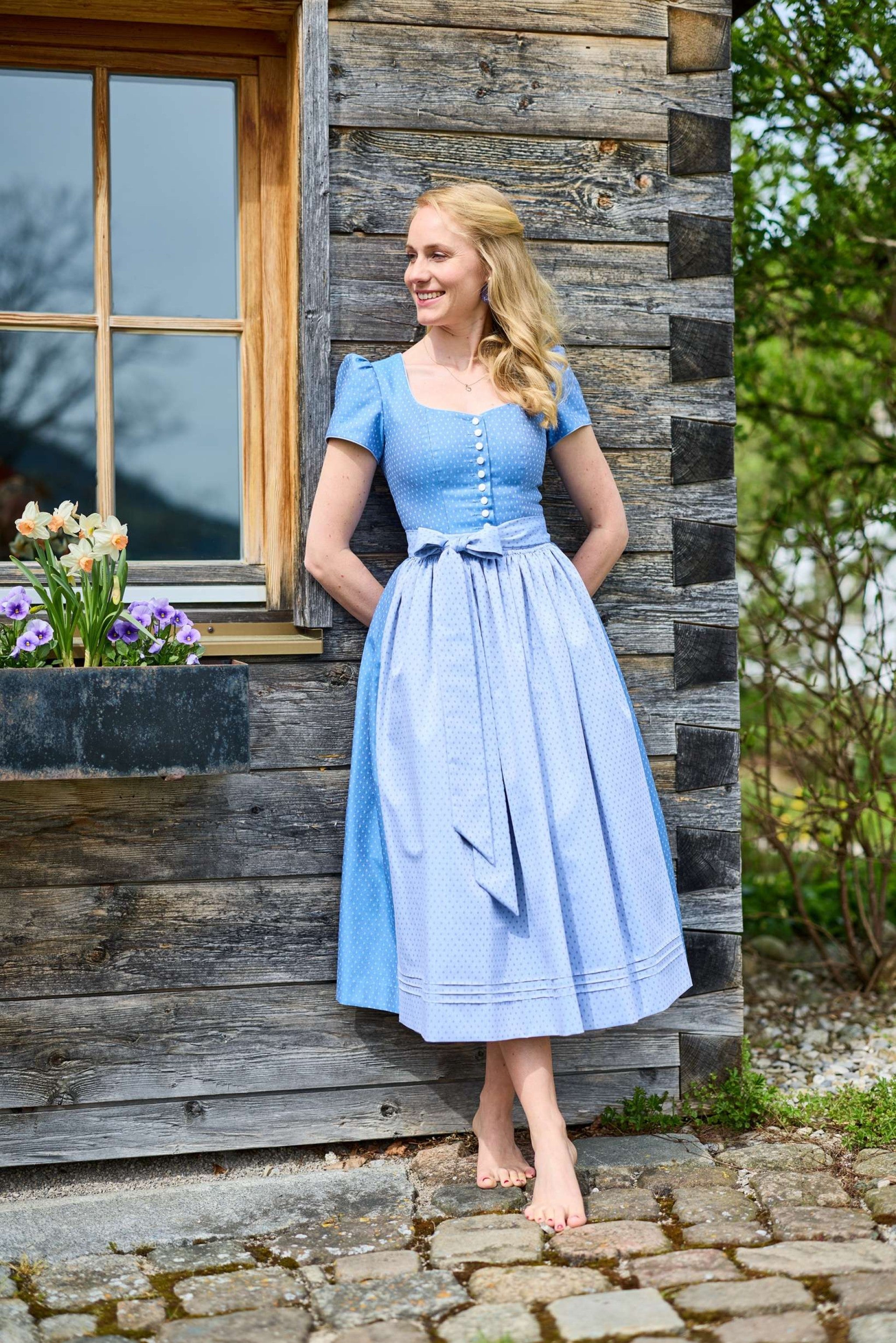Ärmeldirndl ROSENTAU - 100265/brillantblau