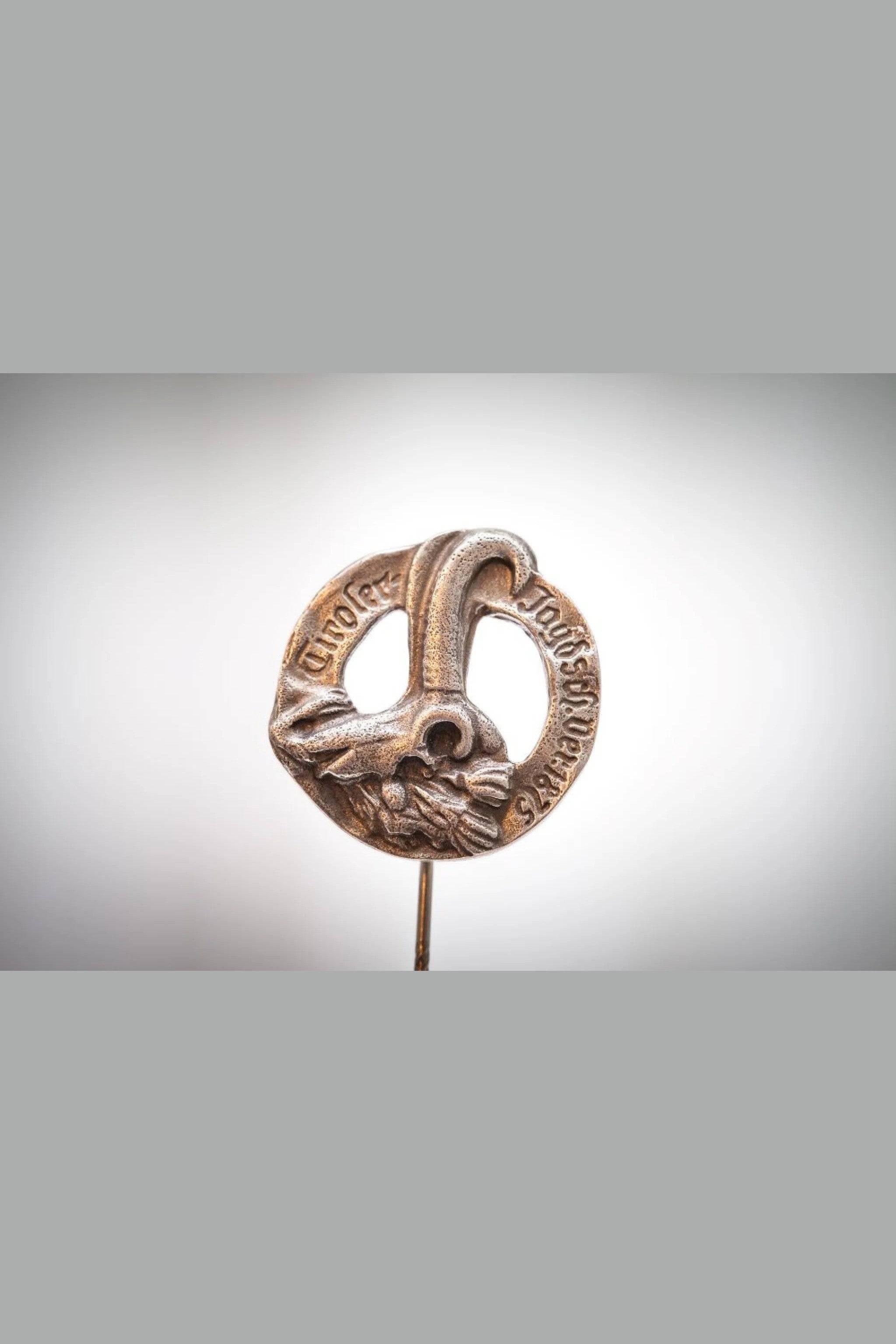 Tiroler Jagdsch. D2,3cm (Neusilber) - neusilber/ne