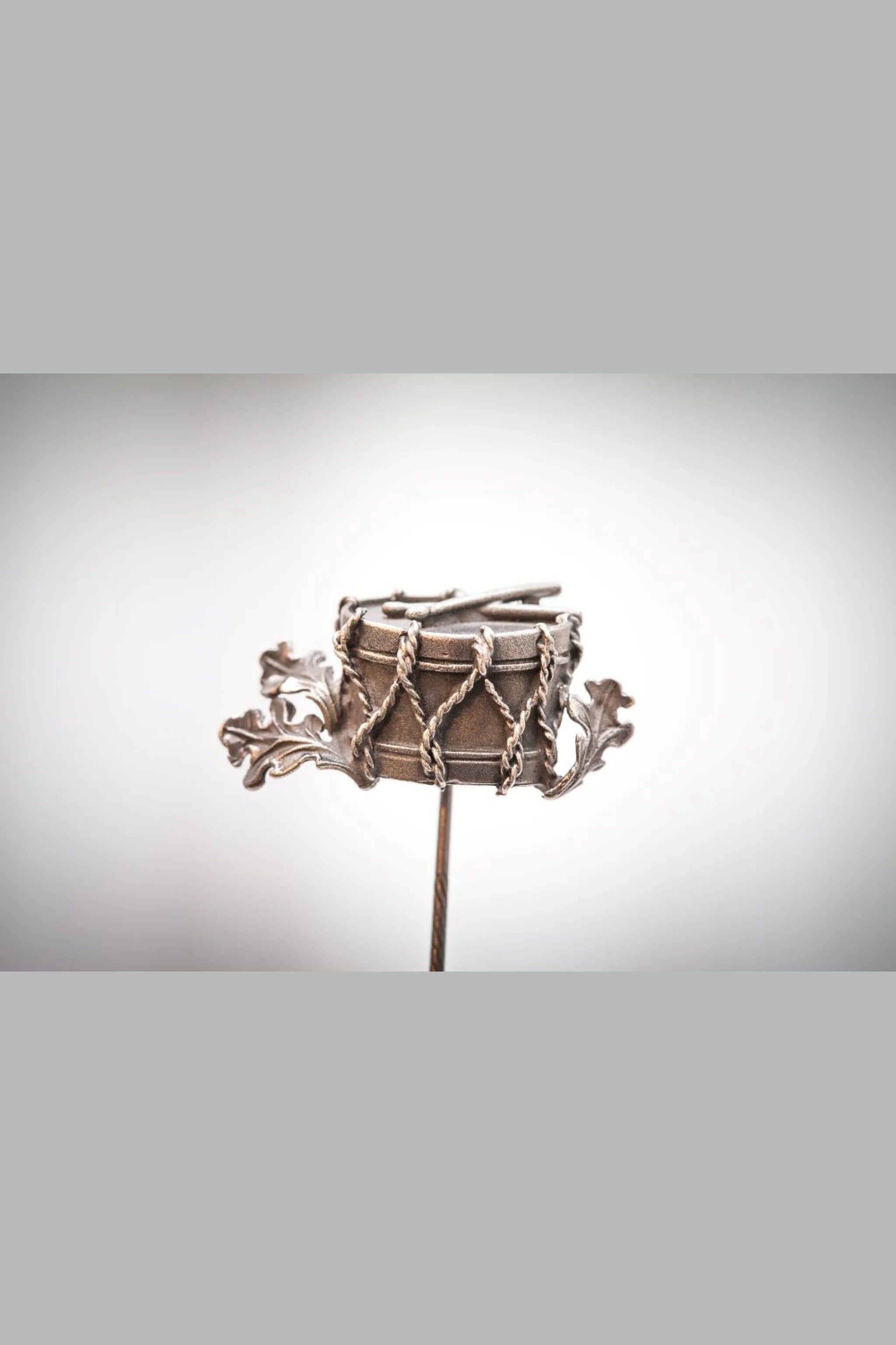Anstecknadel Trommel 1,7 x 1,7cm