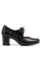 Pumps SASSI mit Ristschnürung