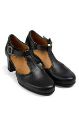 Pumps THERES mit offenem T-Bar-Design