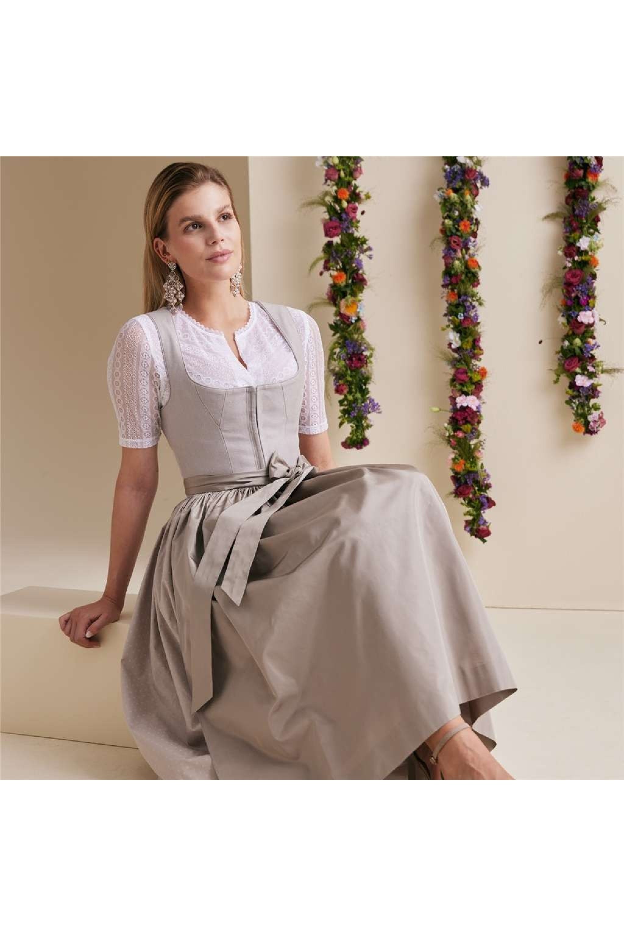 Dirndl (ohne Schürze) - 33/sand