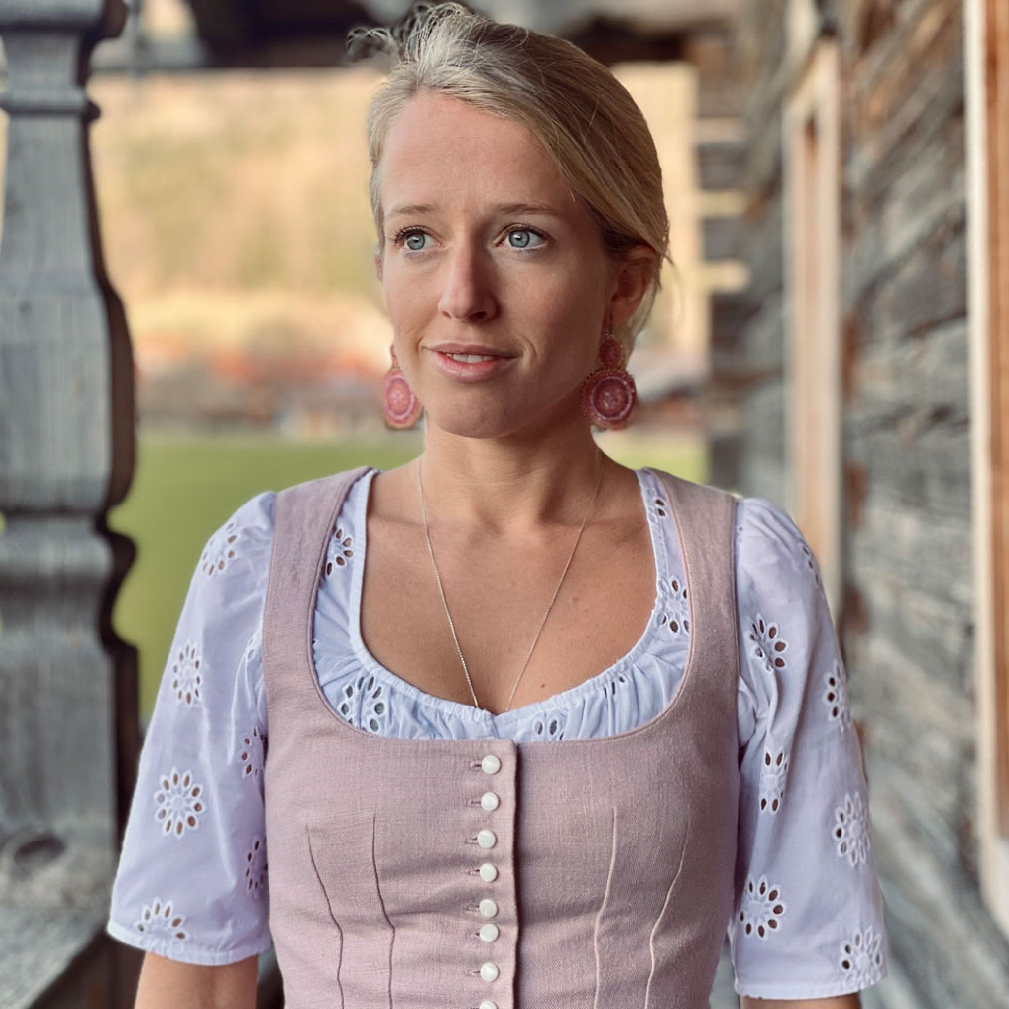 Dirndlbluse DAISY - 11/weiß