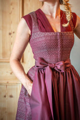 BellaSusi Dirndl AURELIA mit Boho-Muster