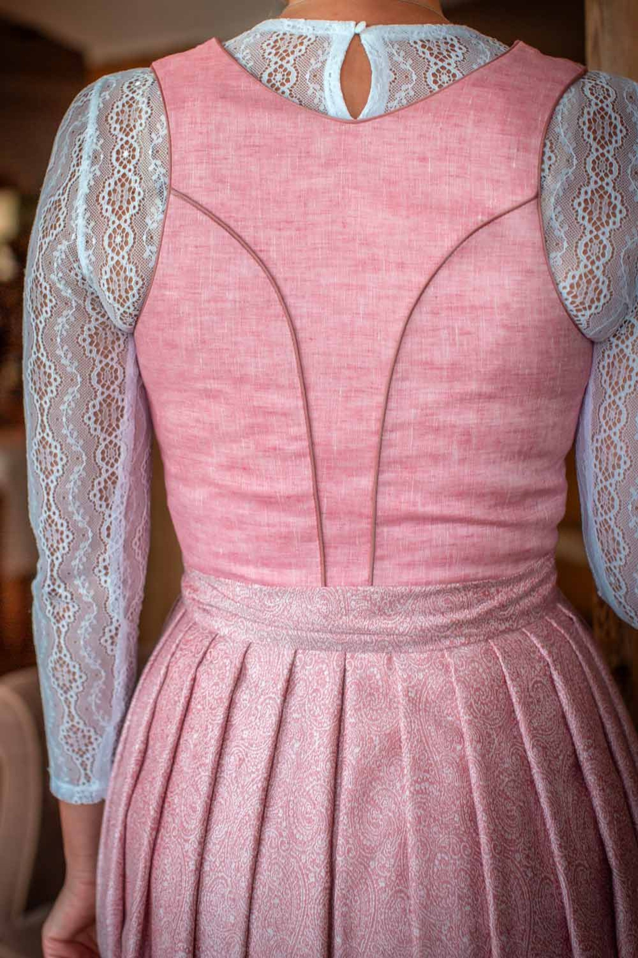BellaSusi Dirndl ANNA (Länge 80cm) - 0402/pink