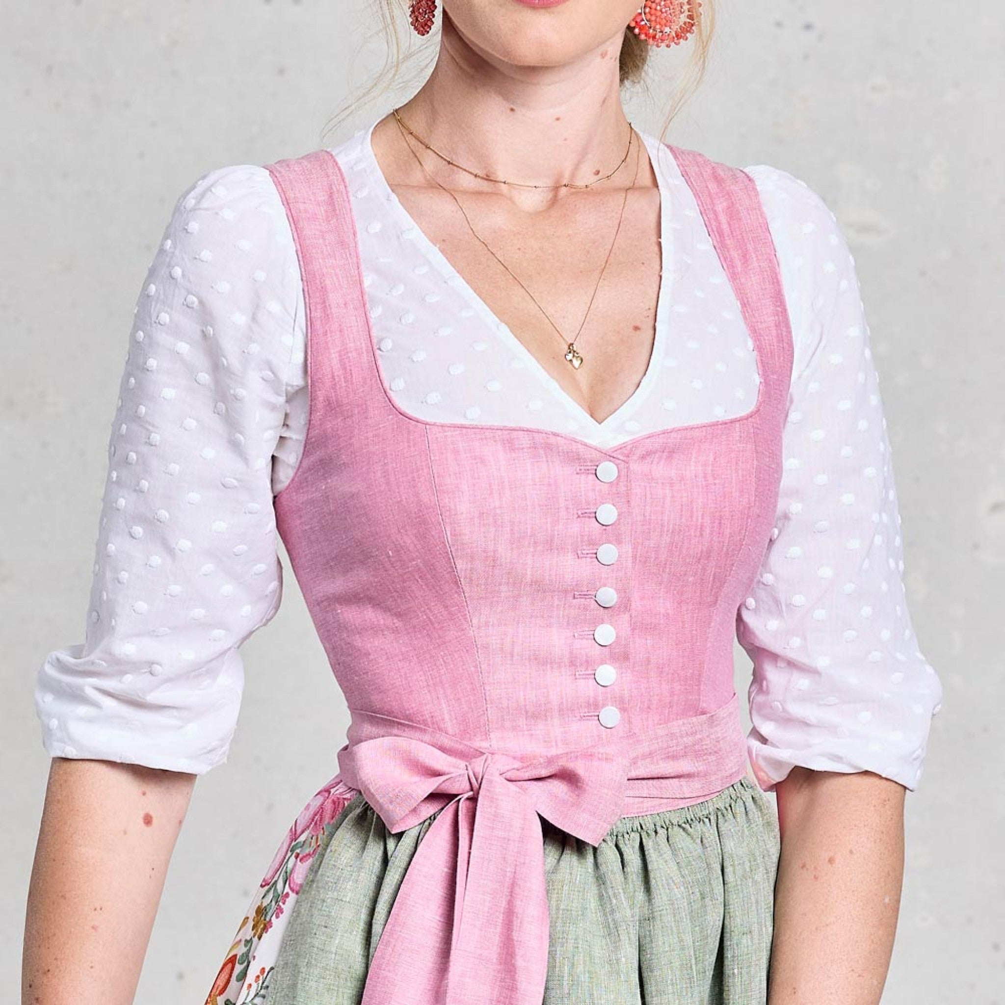 Dirndlbluse BRITTA Pünktchen