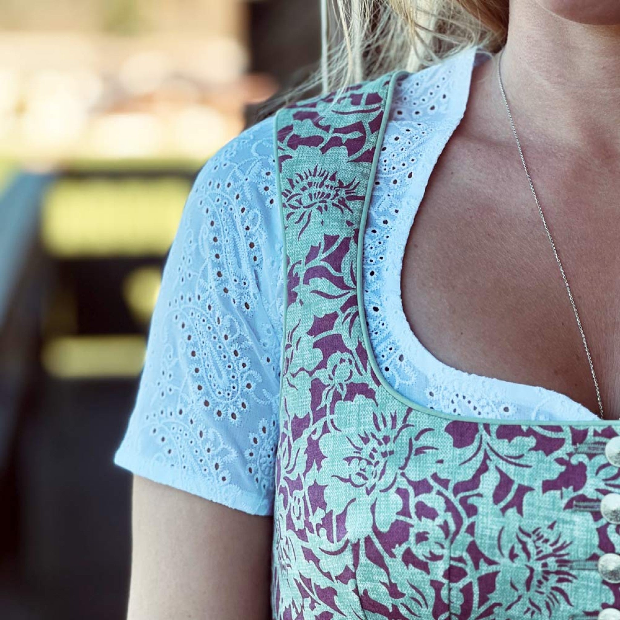Dirndlbluse FLORISA Kurzarm mit Paisl - 11/weiß