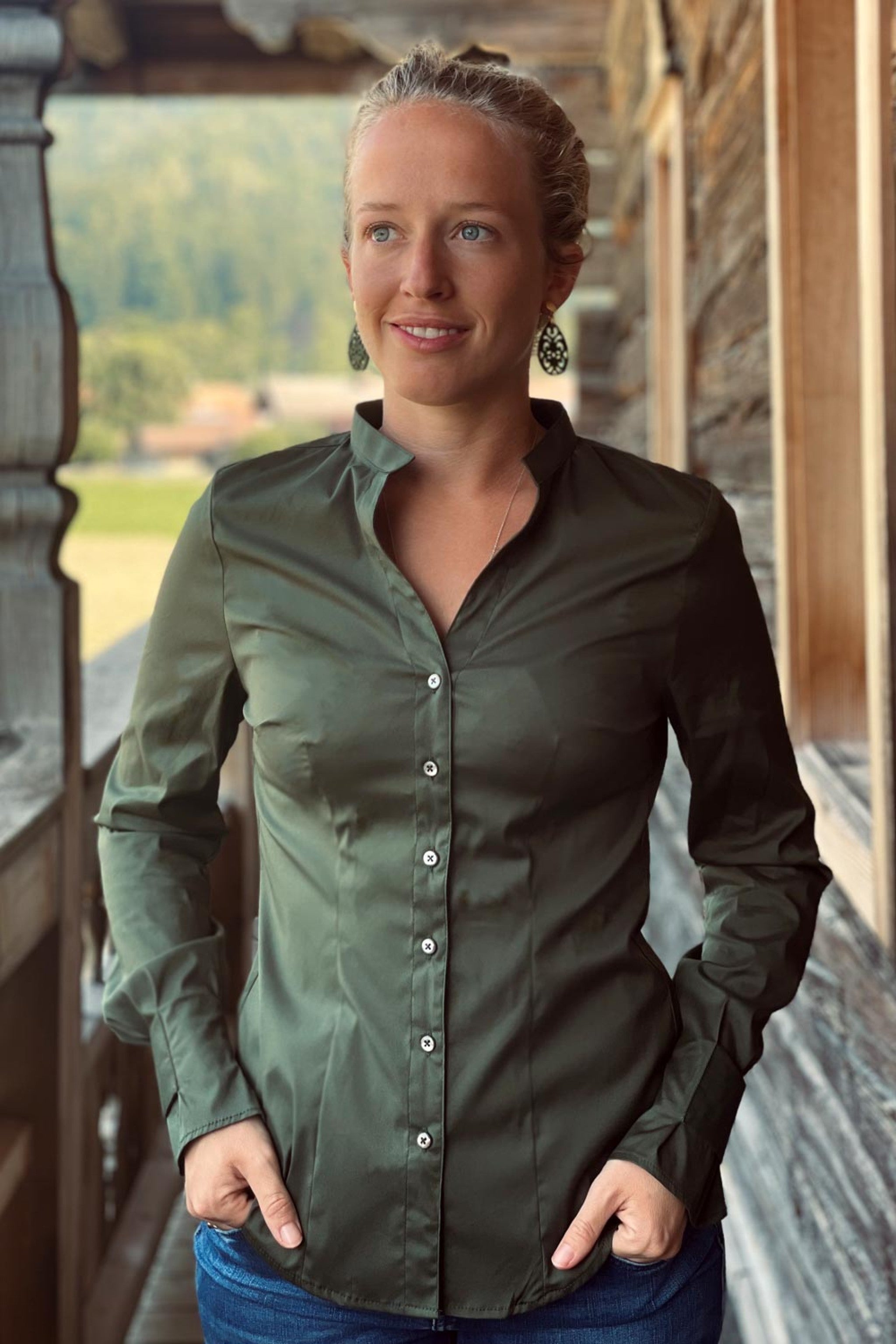 Hemdbluse mit Stehkragen - 65/schlamm