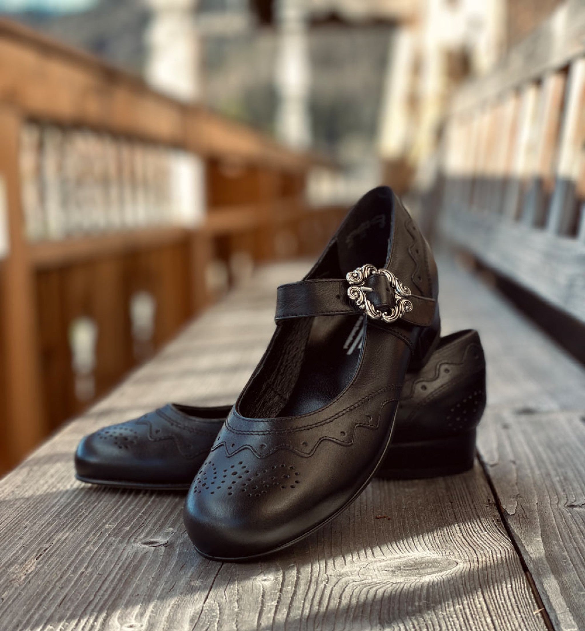 Dirndlschuh mit Thunitsohle - 104/schwarz