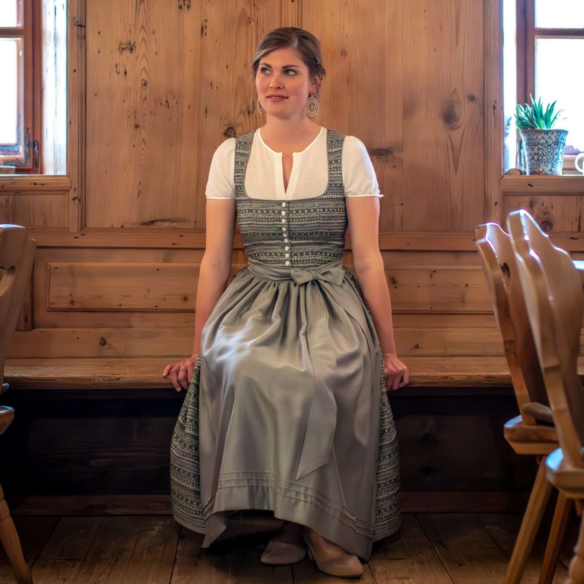 Handgmacht | Dirndl FANNY quergemustert