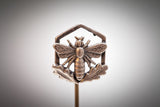 Biene m. Wabe 1,4 x 1,4cm Neusilber - neusilber/ne