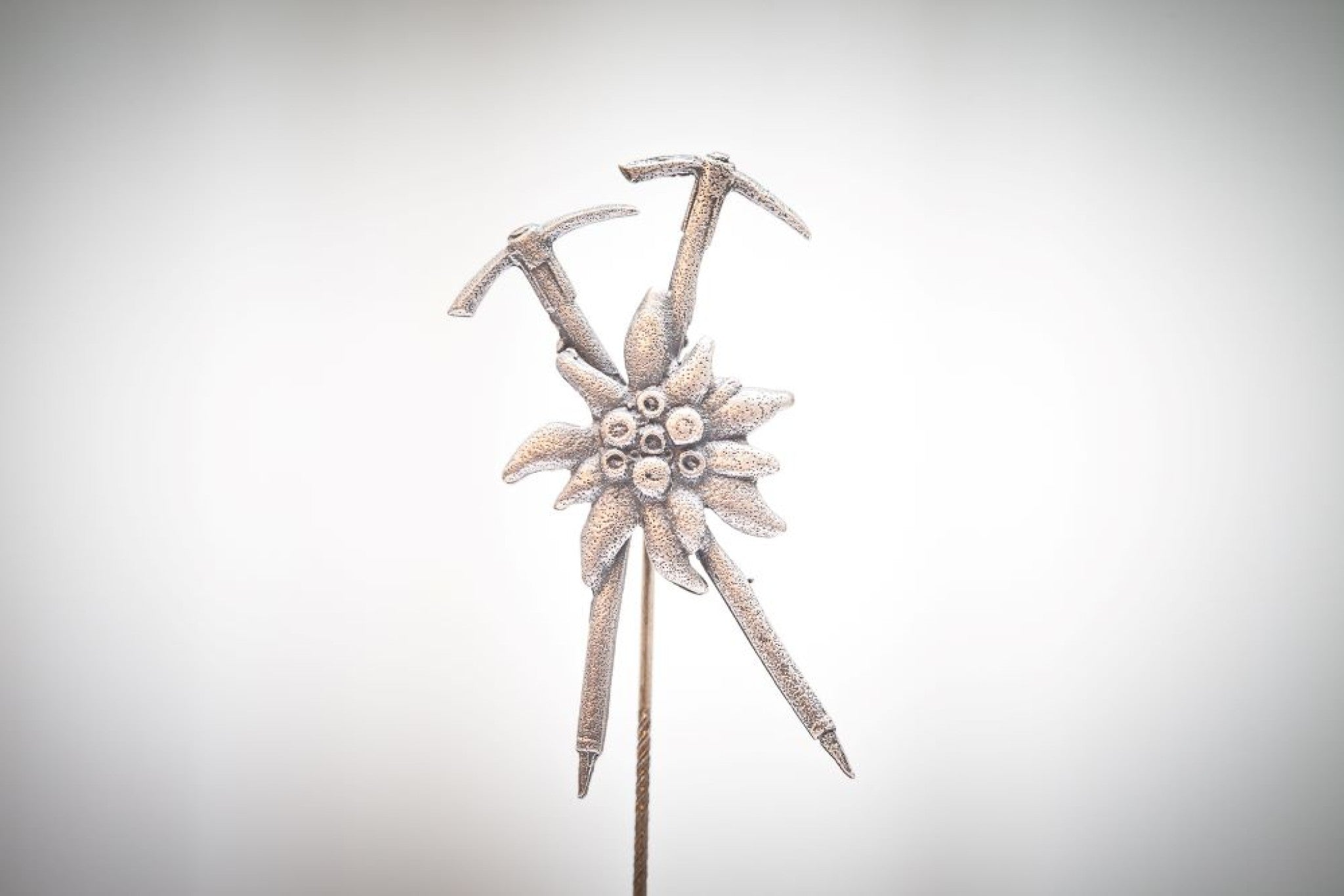 Bergsteiger 2,5 x 4,5cm Neusilber - neusilber/neus