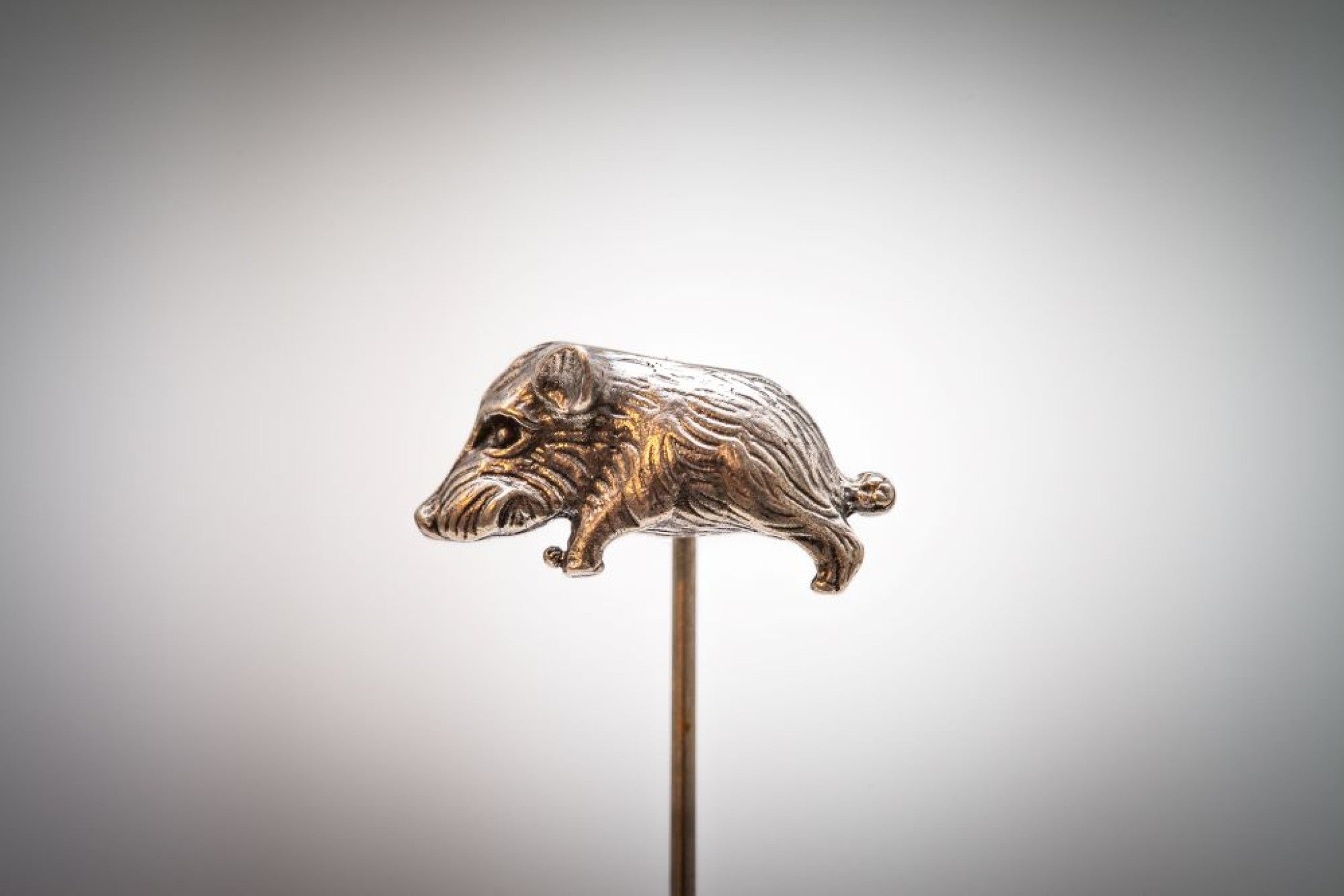 Anstecknadel Wildschwein 2 x 1cm