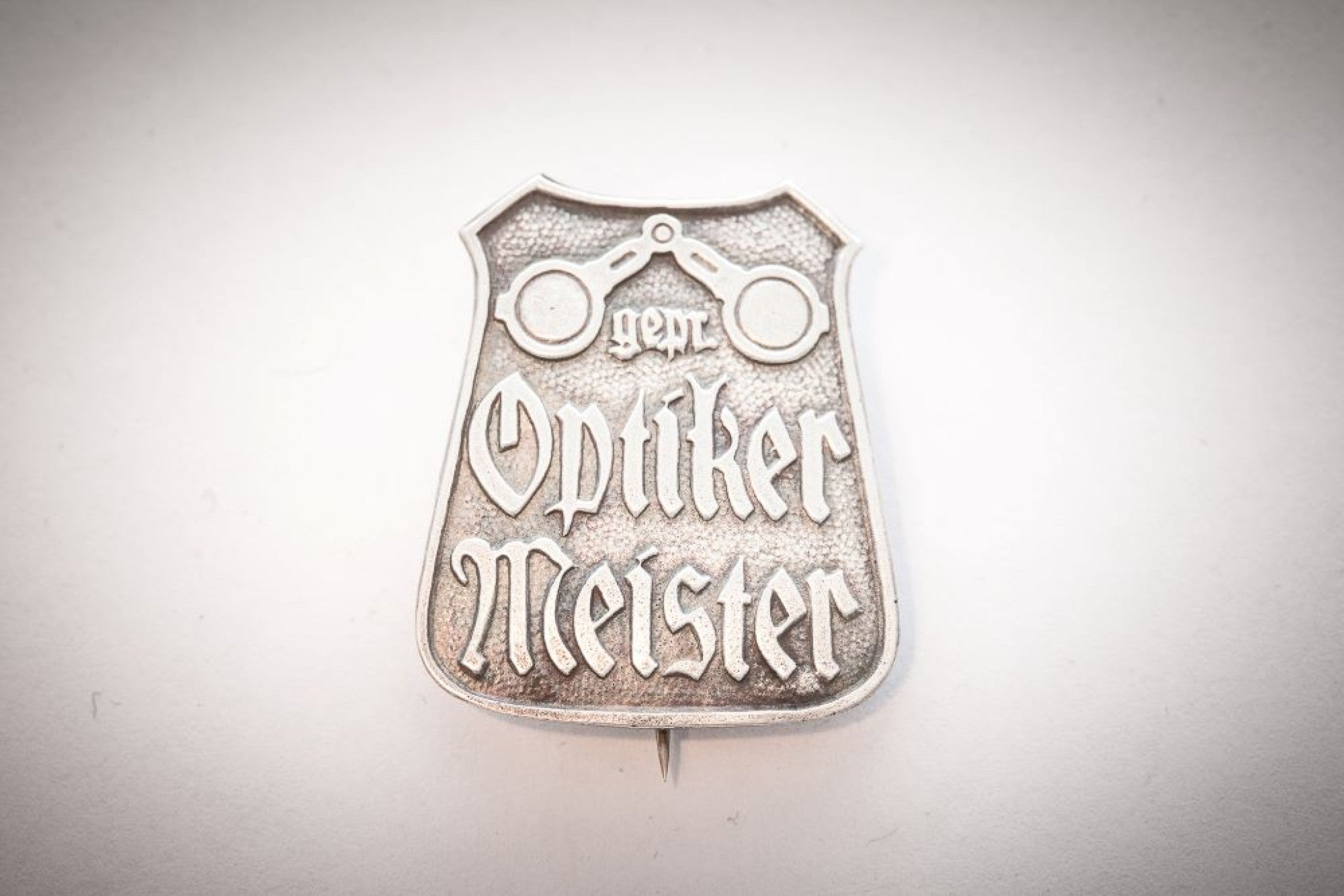 Optikermeister 2,6 x 3cm Neusilber - neusilber/neu
